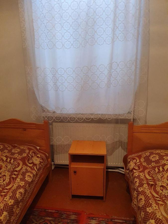 Firuza Hostel بورجومي المظهر الخارجي الصورة