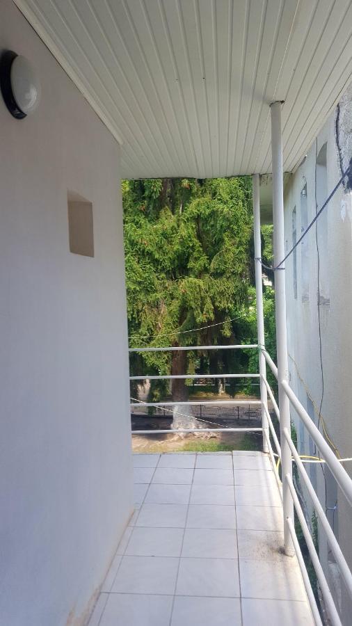 Firuza Hostel بورجومي المظهر الخارجي الصورة
