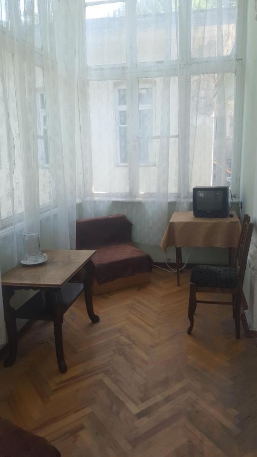 Firuza Hostel بورجومي المظهر الخارجي الصورة