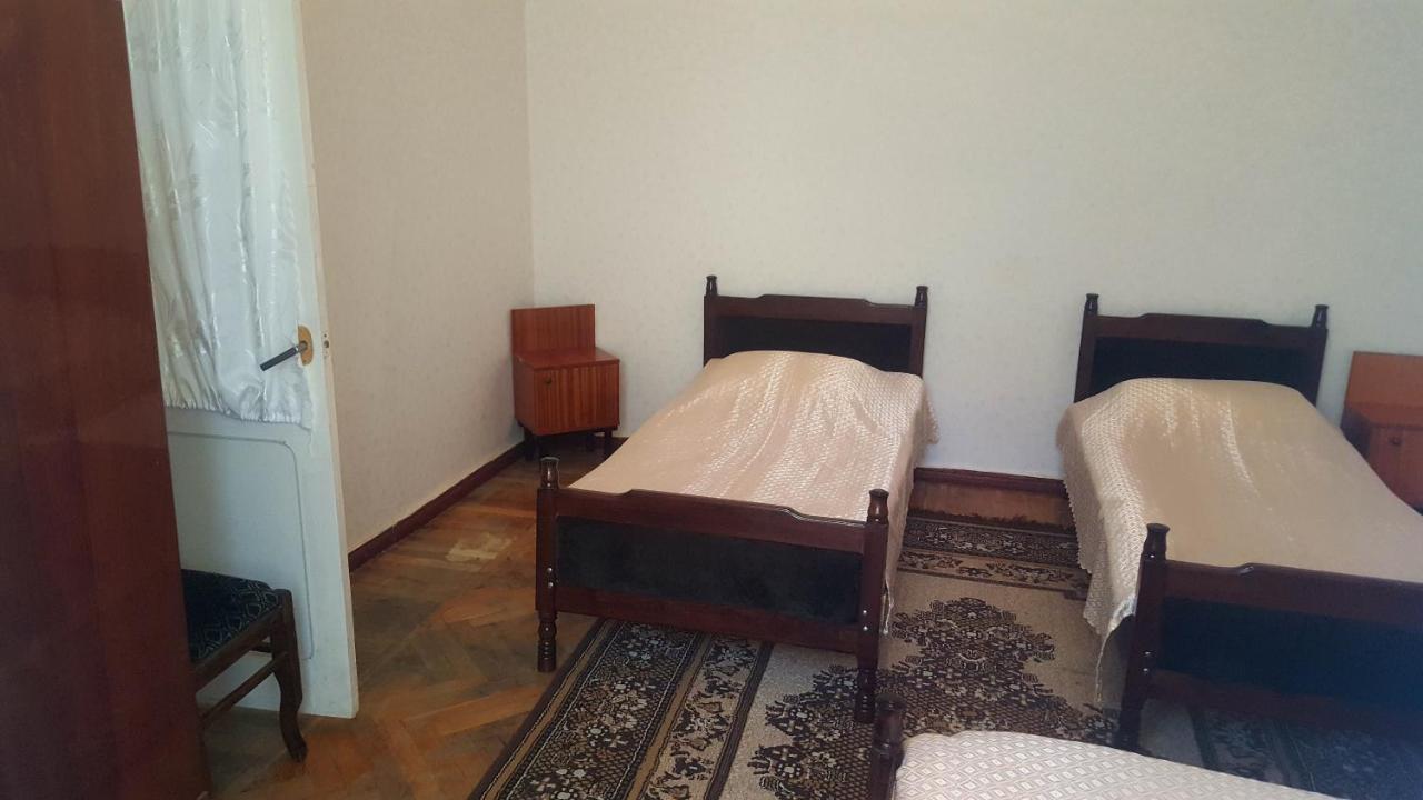 Firuza Hostel بورجومي المظهر الخارجي الصورة