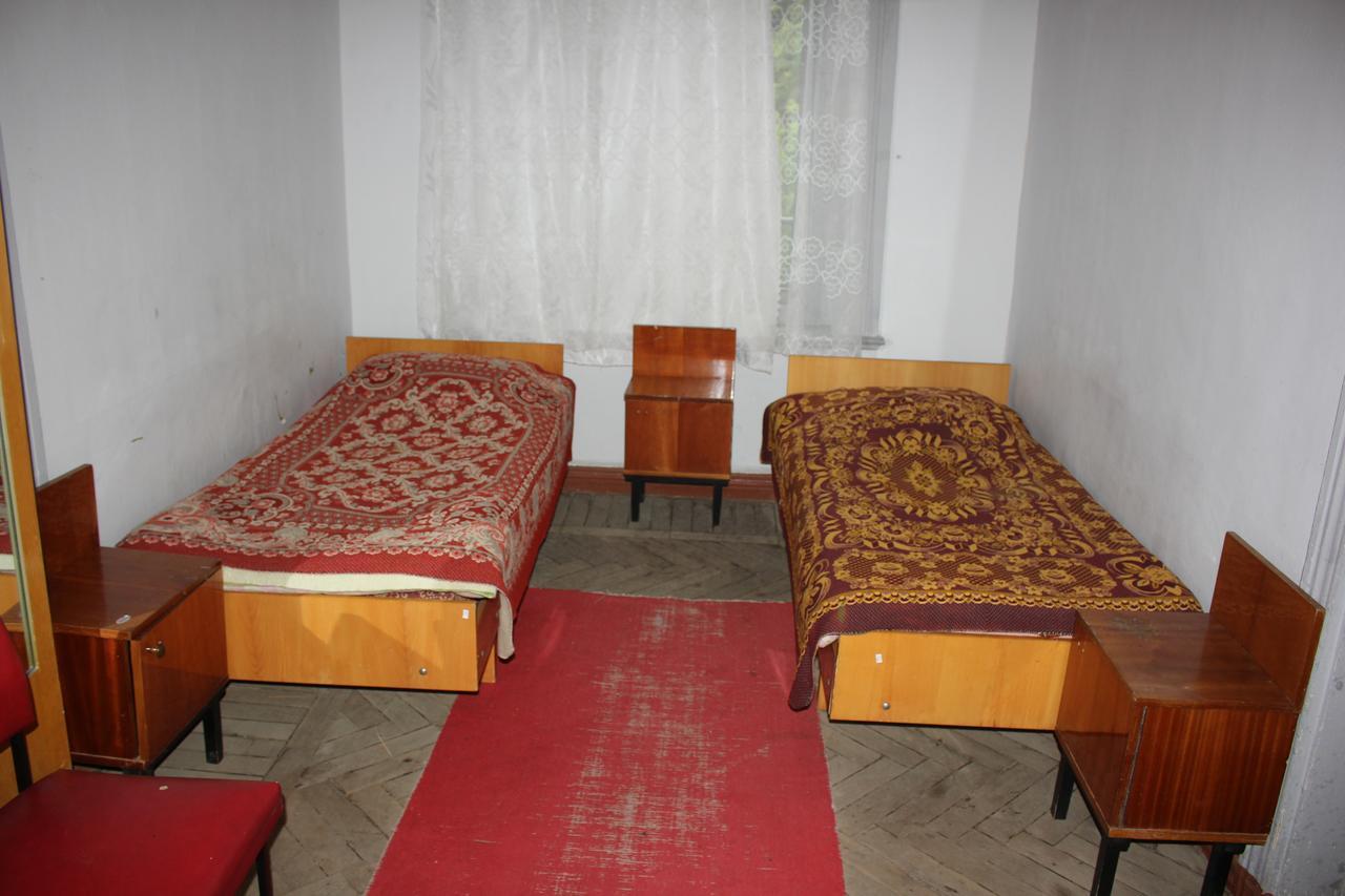 Firuza Hostel بورجومي المظهر الخارجي الصورة