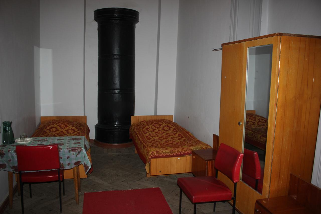 Firuza Hostel بورجومي المظهر الخارجي الصورة